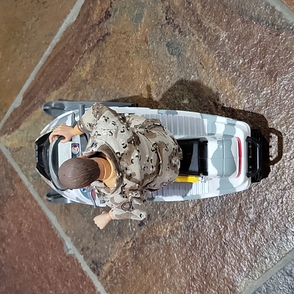 Vintage Lanard Toys Artic Patrol Snowmobile with Formative action figure - Picture 4 of 12